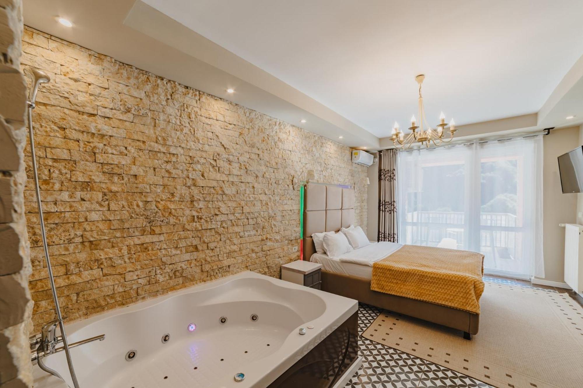 Romantic Jacuzzi Belleview Studio Sinaia Extérieur photo